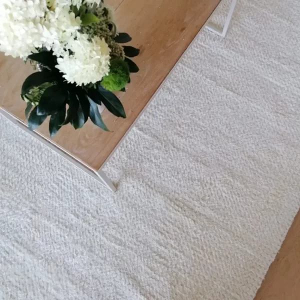Huurre villamatto luonnonvalkoinen